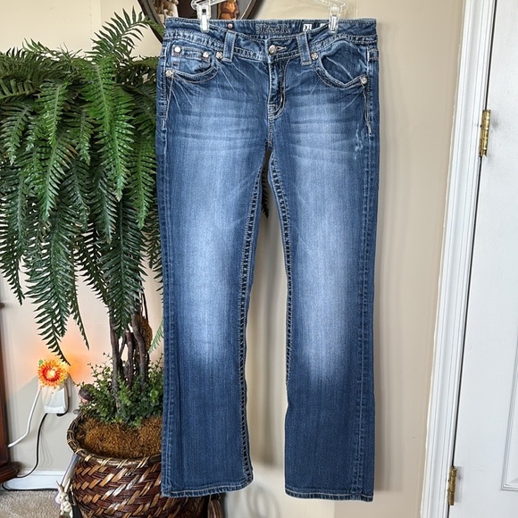 Miss Me Vintage Rhinestone Studded Y2K Mid Rise Bootcut Denim Washed Blue Jeans - Picture 1 of 16